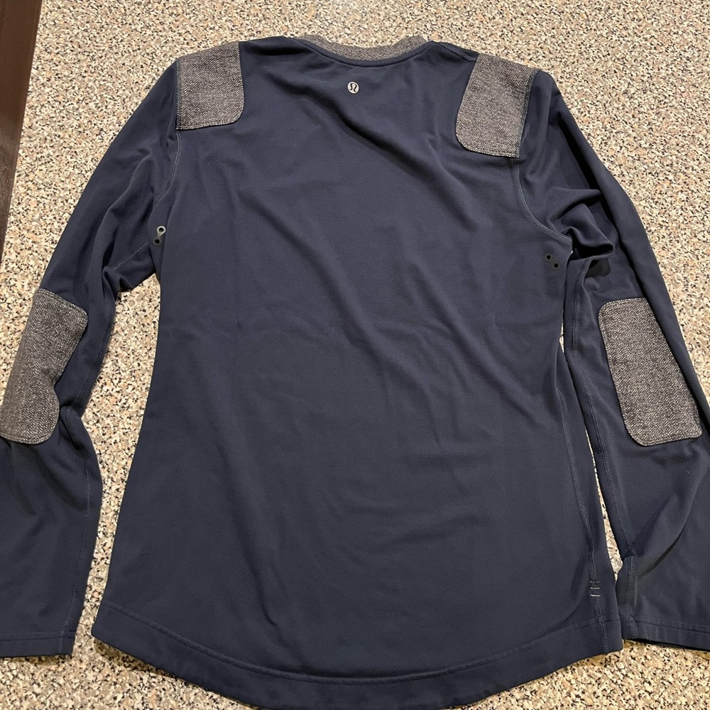 Mens lululemon medium long sleeve shirt